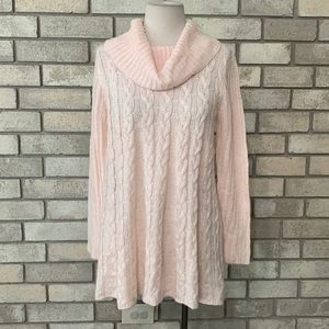 Delicate, cozy pink sweater